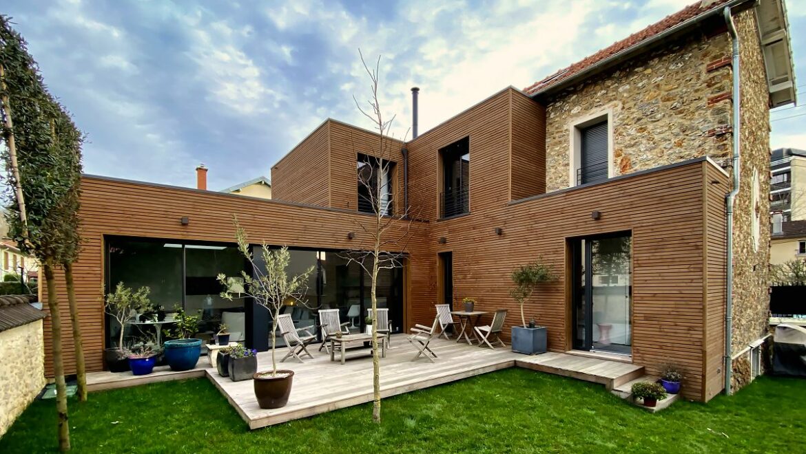 Rénovation et extension d’une maison d’habitation à Versailles