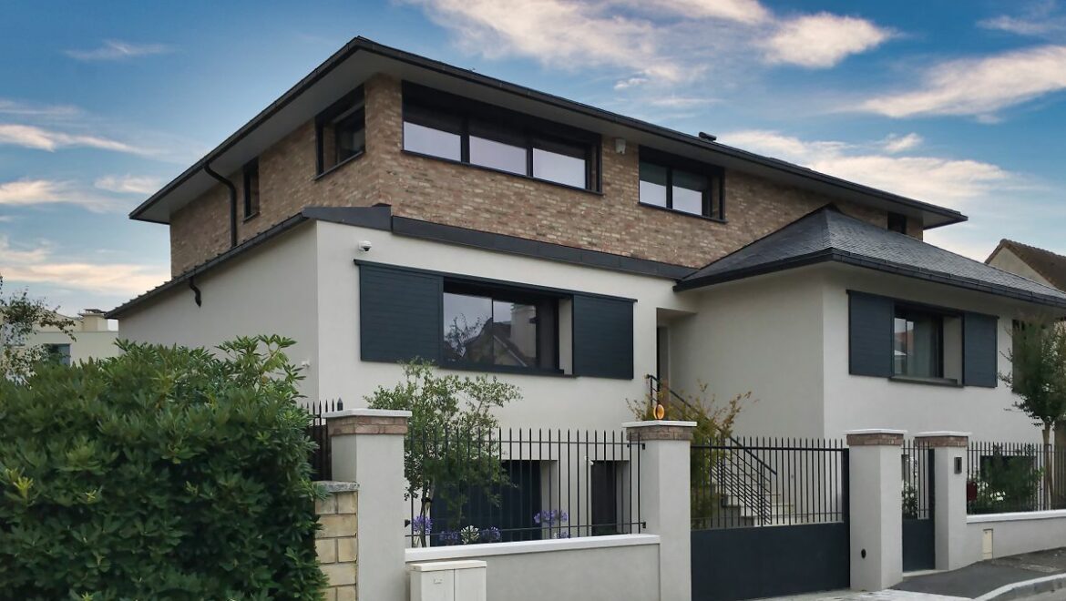 Rénovation et extension d’une maison d’habitation au Chesnay-Rocquencourt