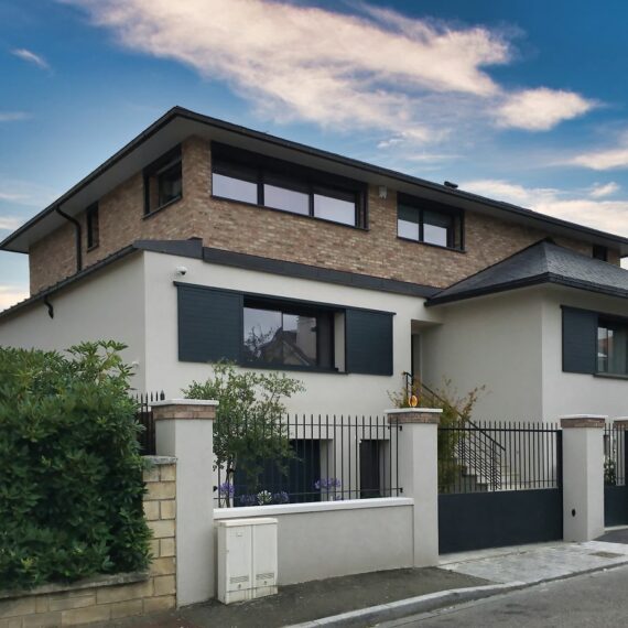 Rénovation et extension d’une maison d’habitation au Chesnay-Rocquencourt