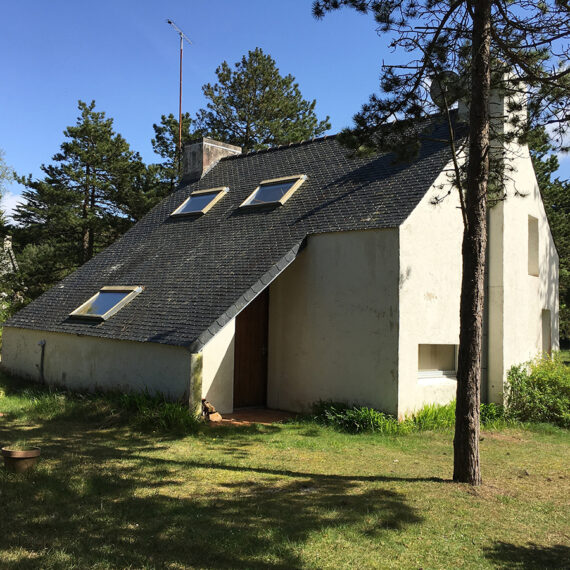 Rénovation et surélévation d’une maison d’habitation à Keremma